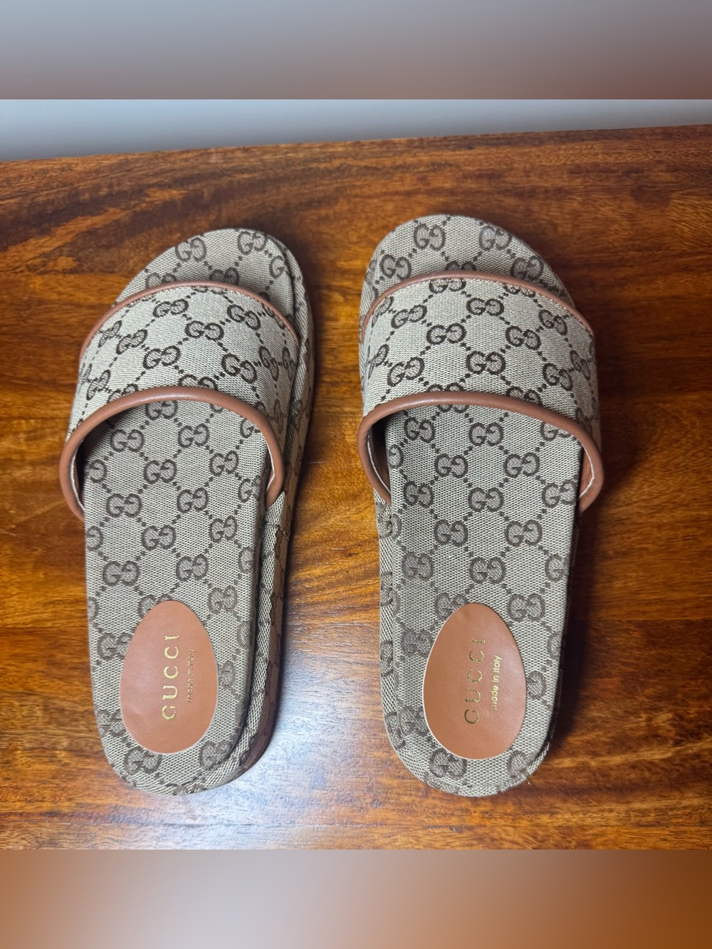 Brown Beige Canvas Slide Sandals. No Brand. Brand New.